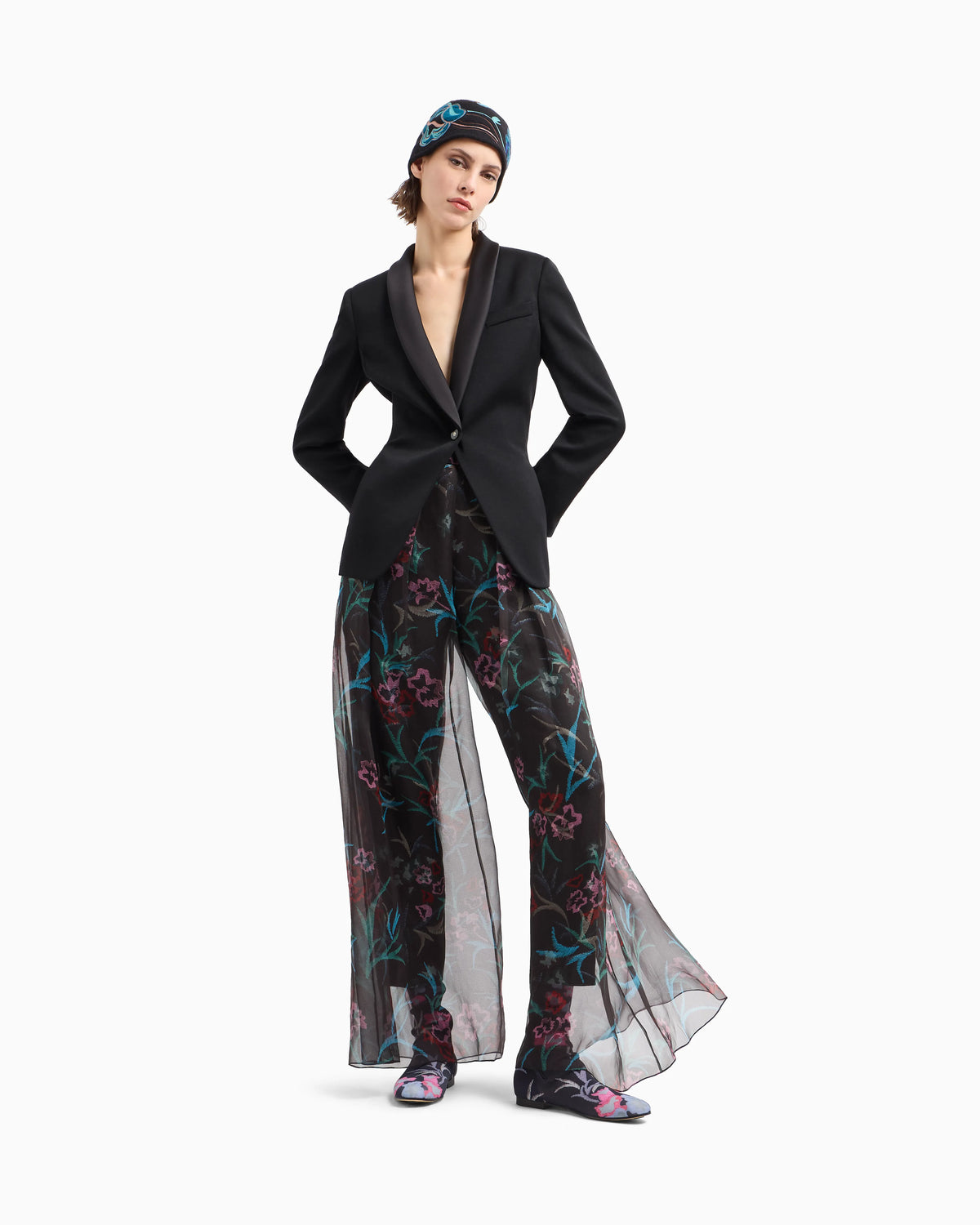 Single-breasted, virgin-wool jacket