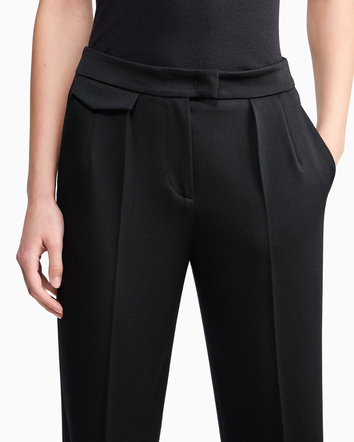 Virgin straight trousers with a flap pocket