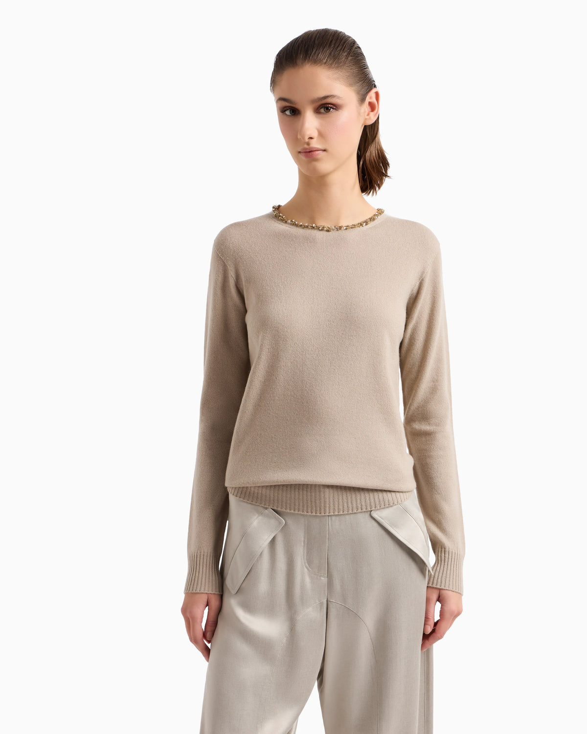 Cashmere crew-neck jumper with embroidery