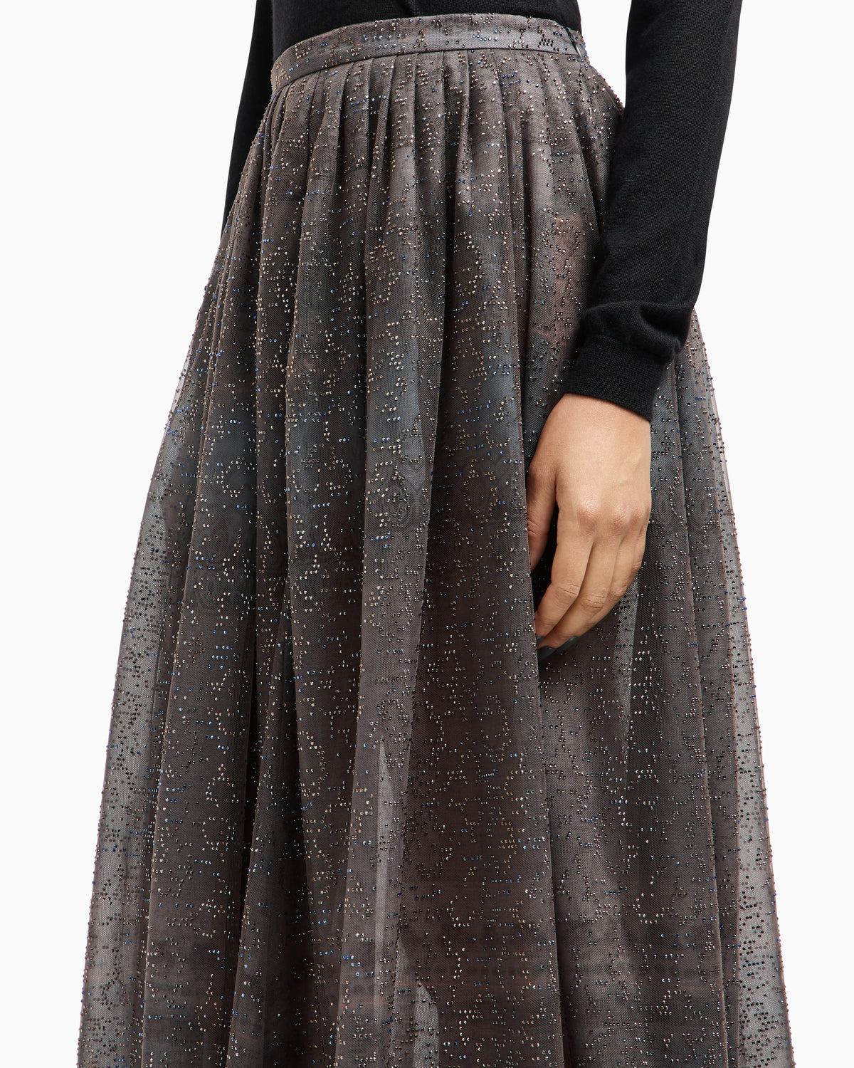 Long skirt in organza and embroidered tulle