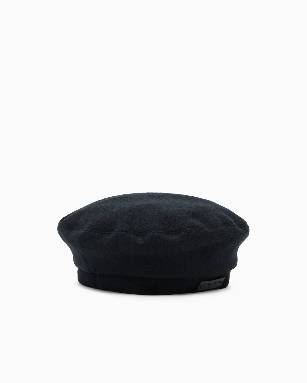 Knitted beret in cashmere with leather patch