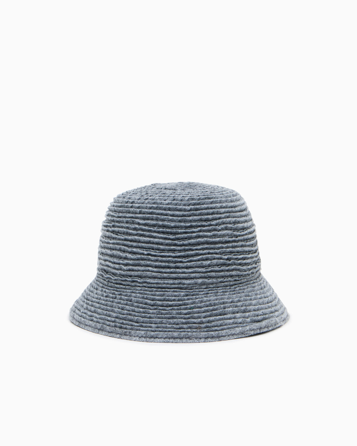 Hat in wool webbing