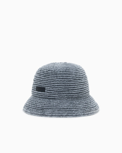 Hat in wool webbing