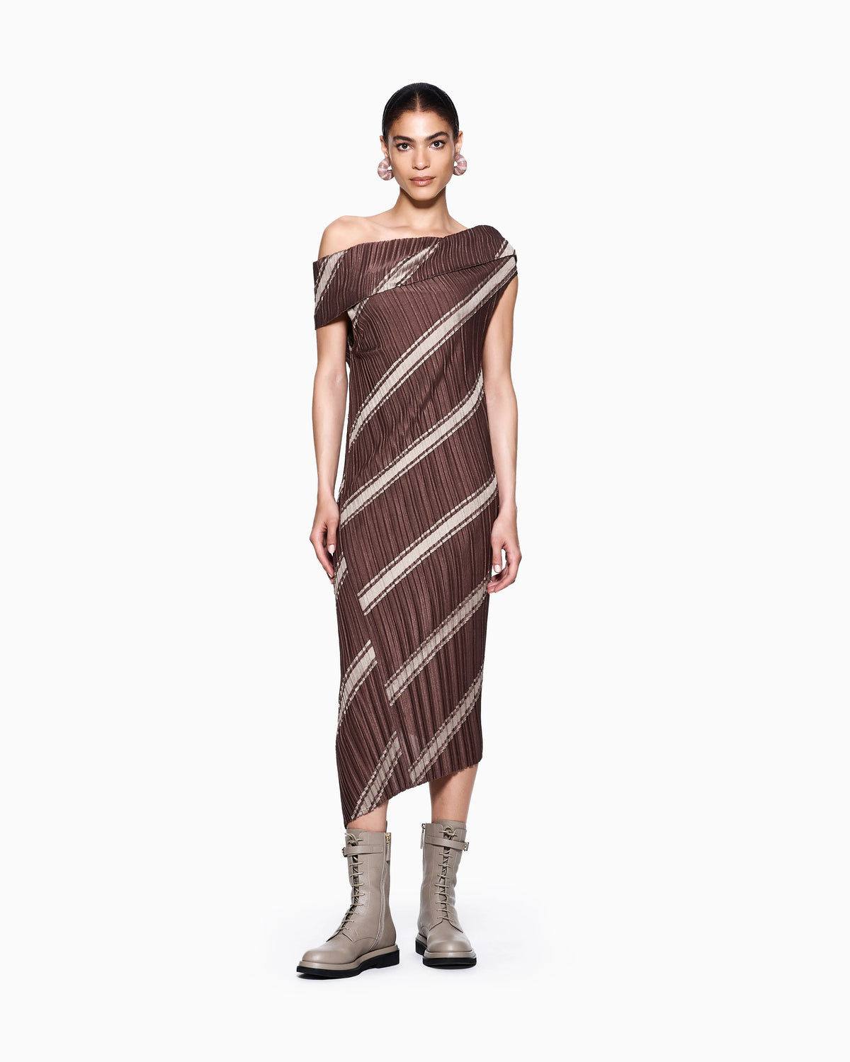 Pleated two-tone jersey midi dress