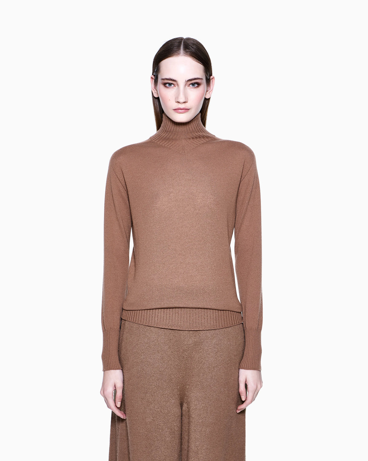 Giorgio Armani Neve cashmere mock-neck jumper