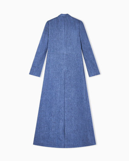 Long double-breasted coat in faded linen, viscose and silk crêpe.