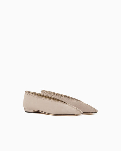 Suede ballerinas with embroidery