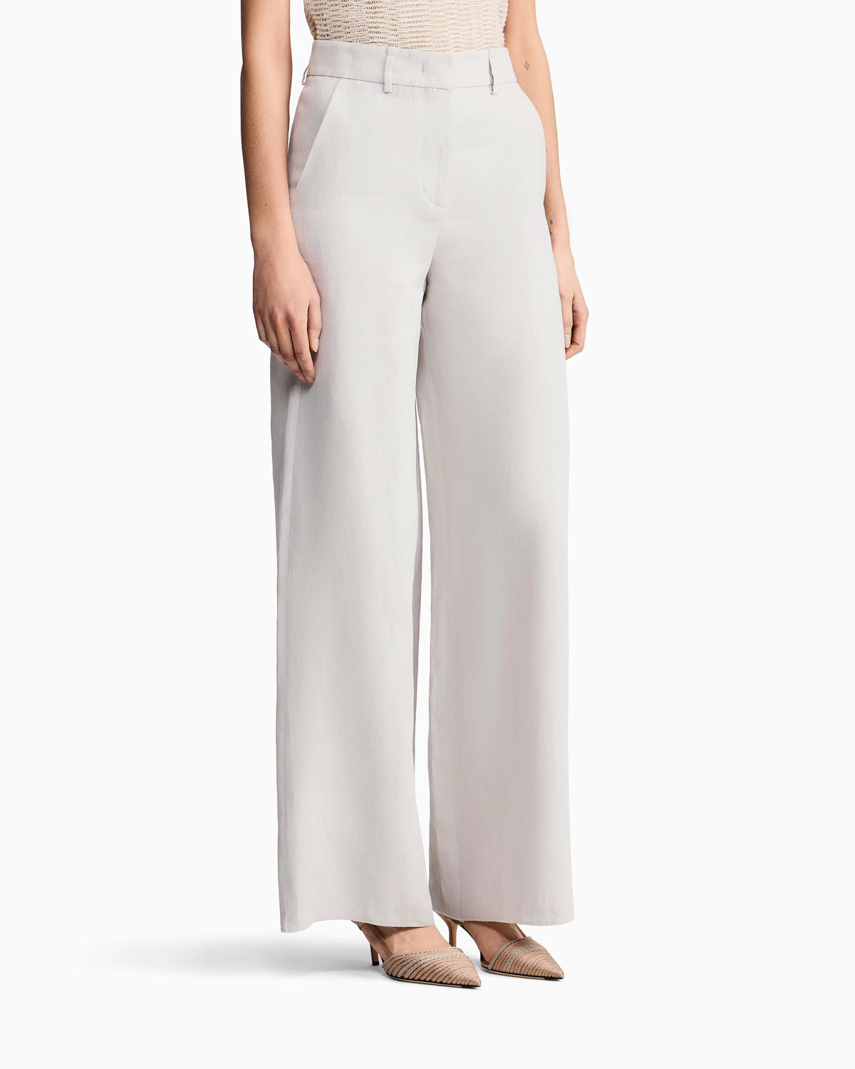 Wide-legged linen trousers