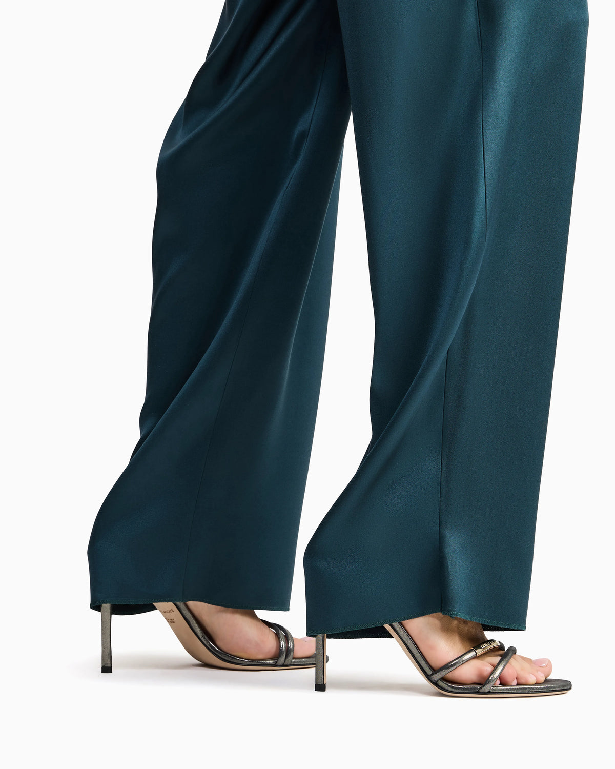 Silk double satin single-pleat trousers