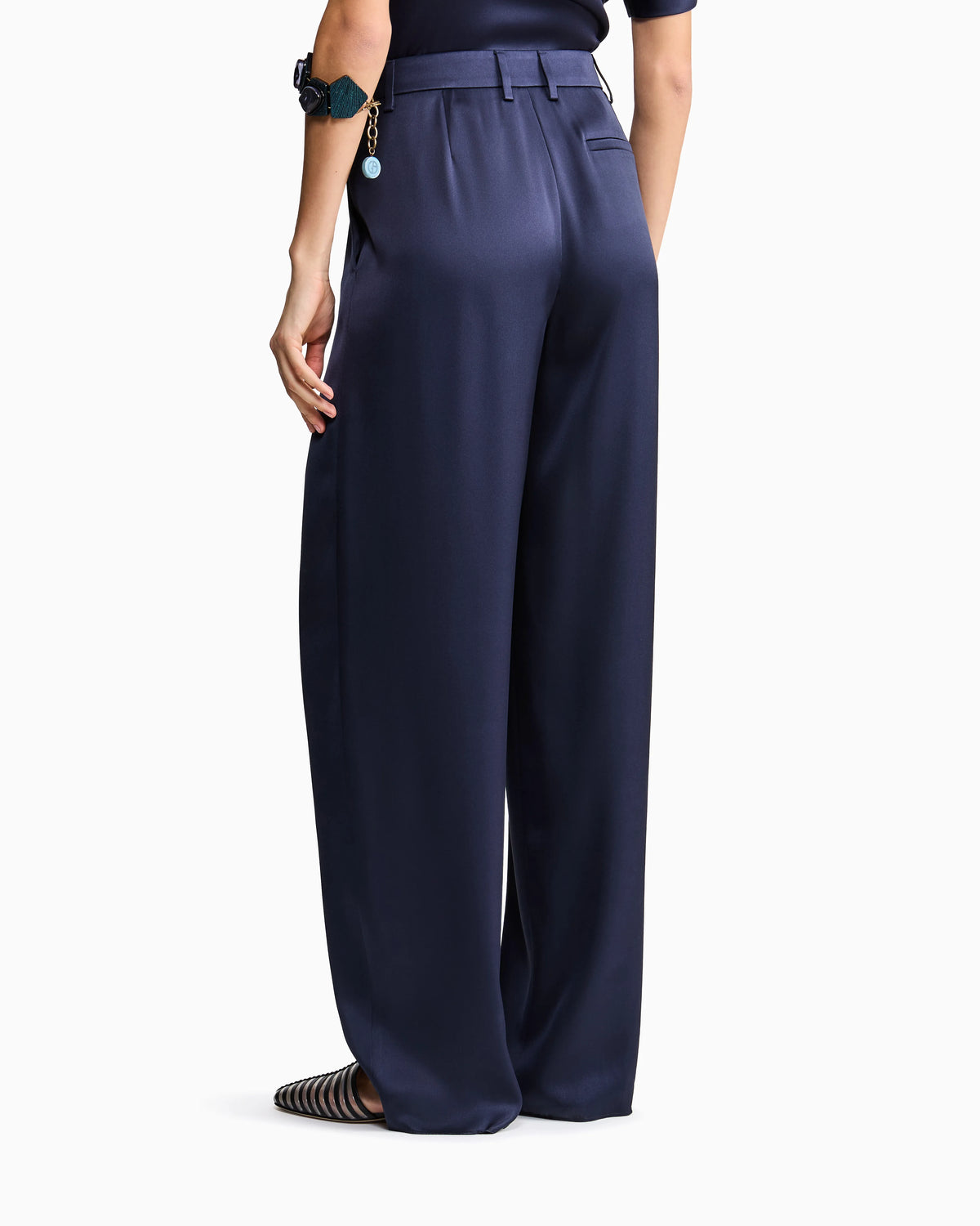 Silk double satin single-pleat trousers