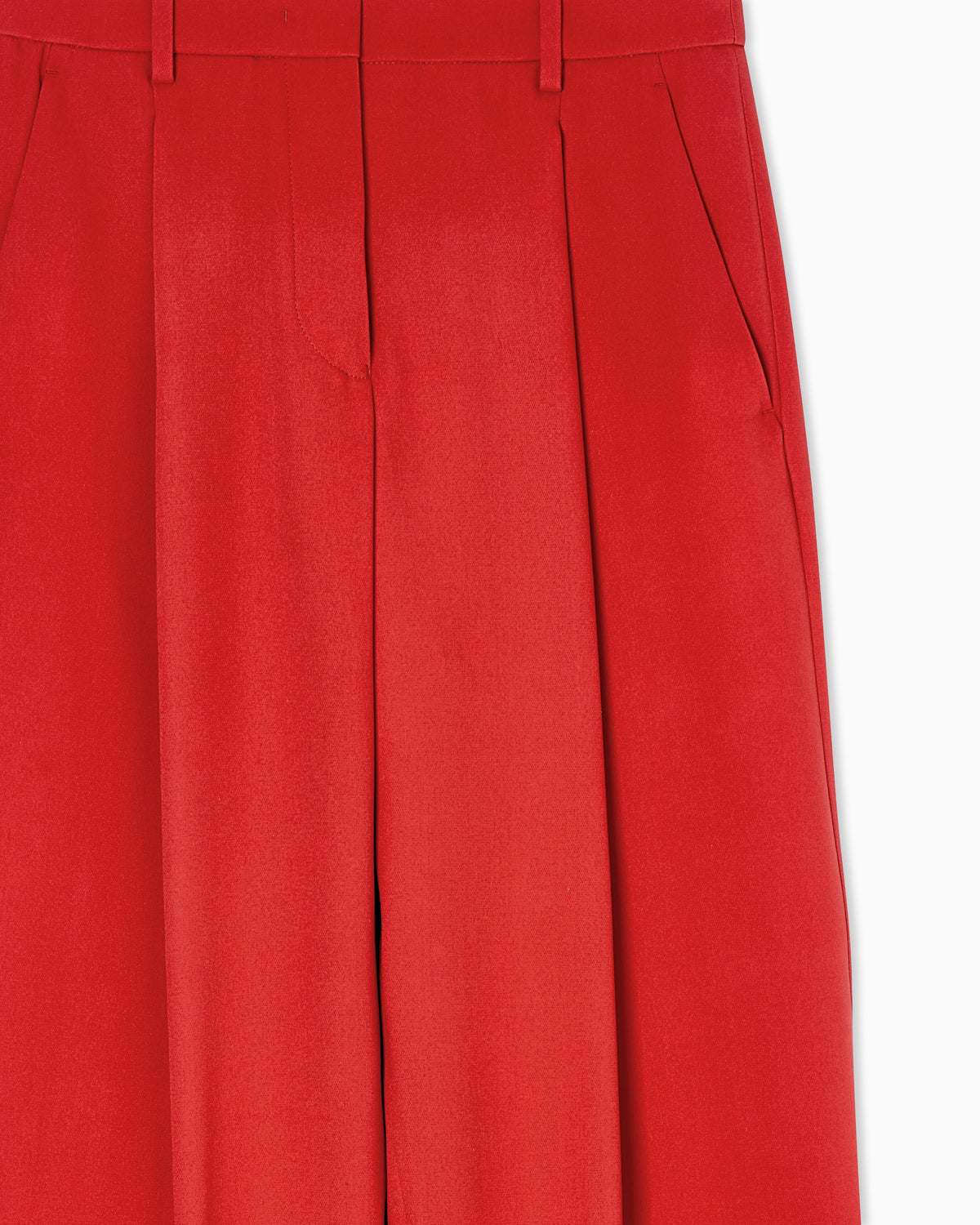 Single-pleat washed silk crêpe trousers