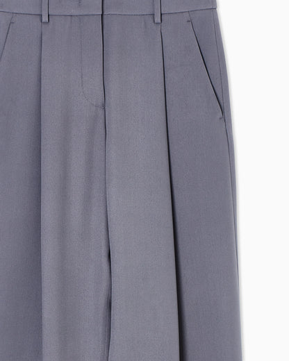 Single-pleat washed silk crêpe trousers