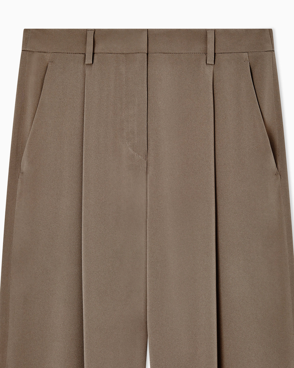 Single-pleat silk crêpe trousers