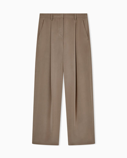 Single-pleat silk crêpe trousers