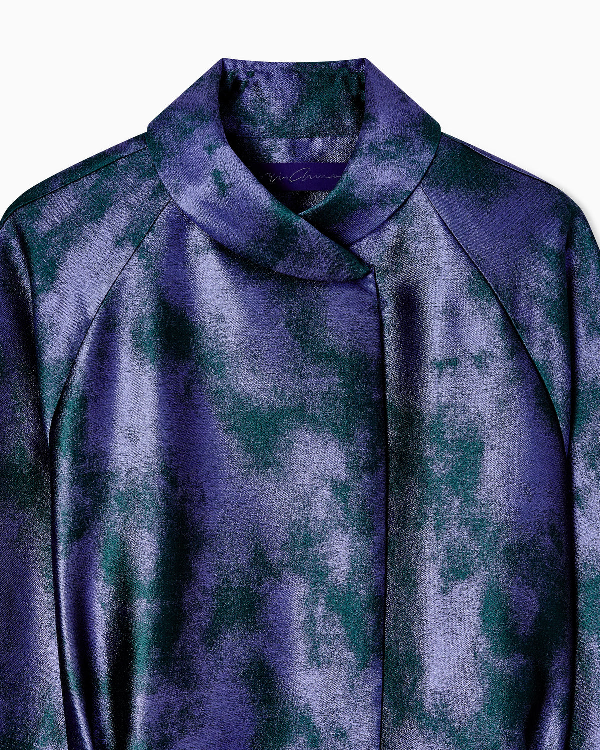 Short jacket in a two-tone silk blend jacquard