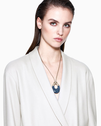 Double-breasted jacket in fluid wool