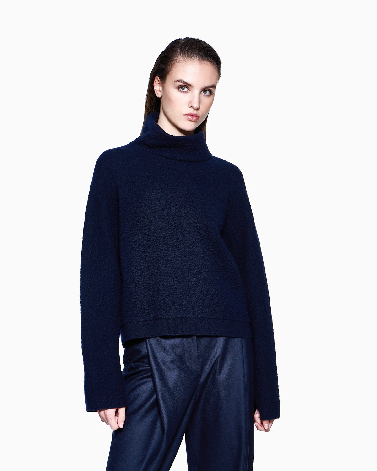 Knit jumper in cashmere seersucker with mock neck Icon