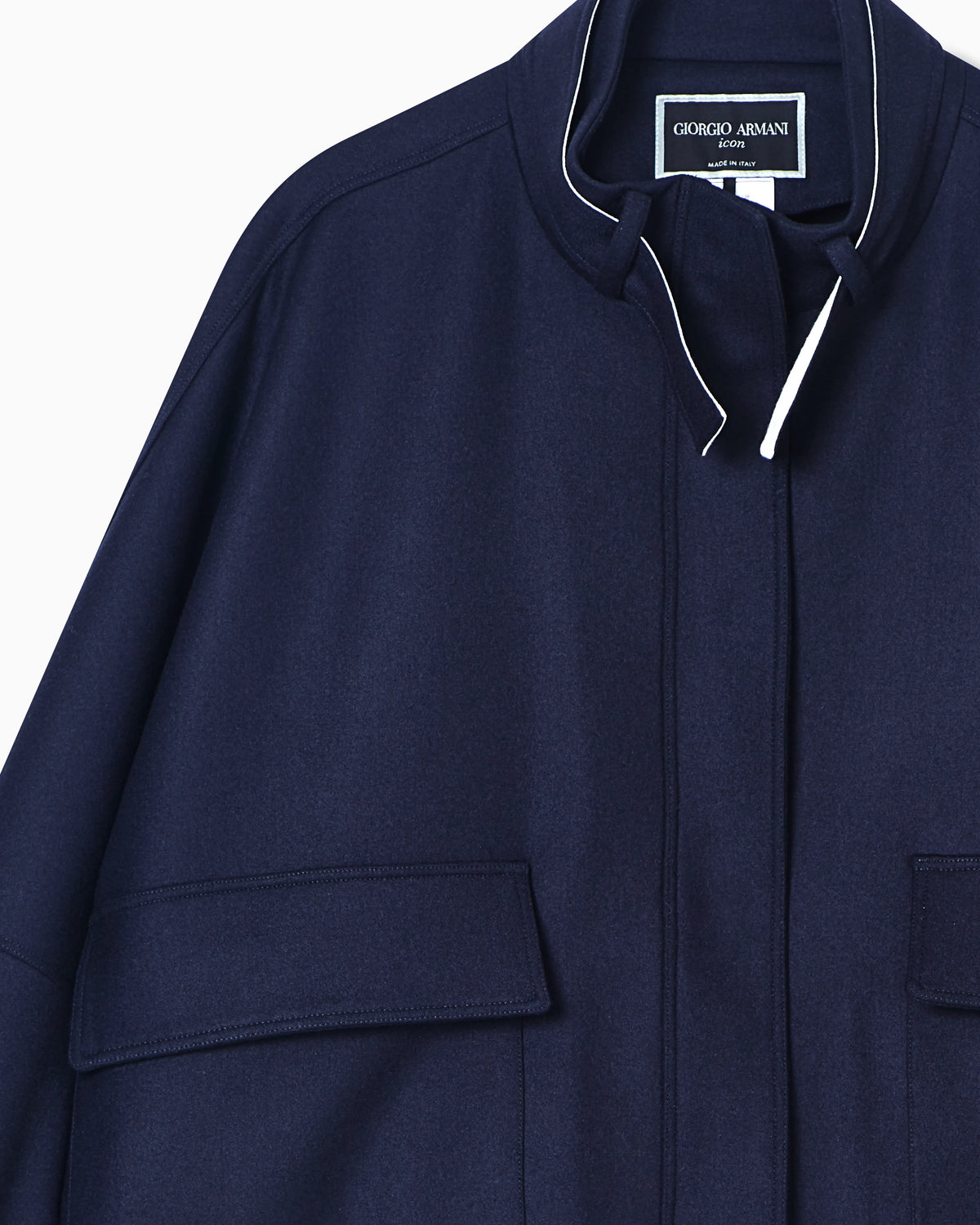Double-breasted coat in virgin wool with patch pockets Icon