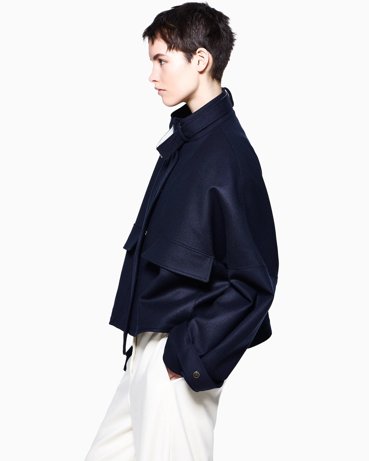 Double-breasted coat in virgin wool with patch pockets Icon