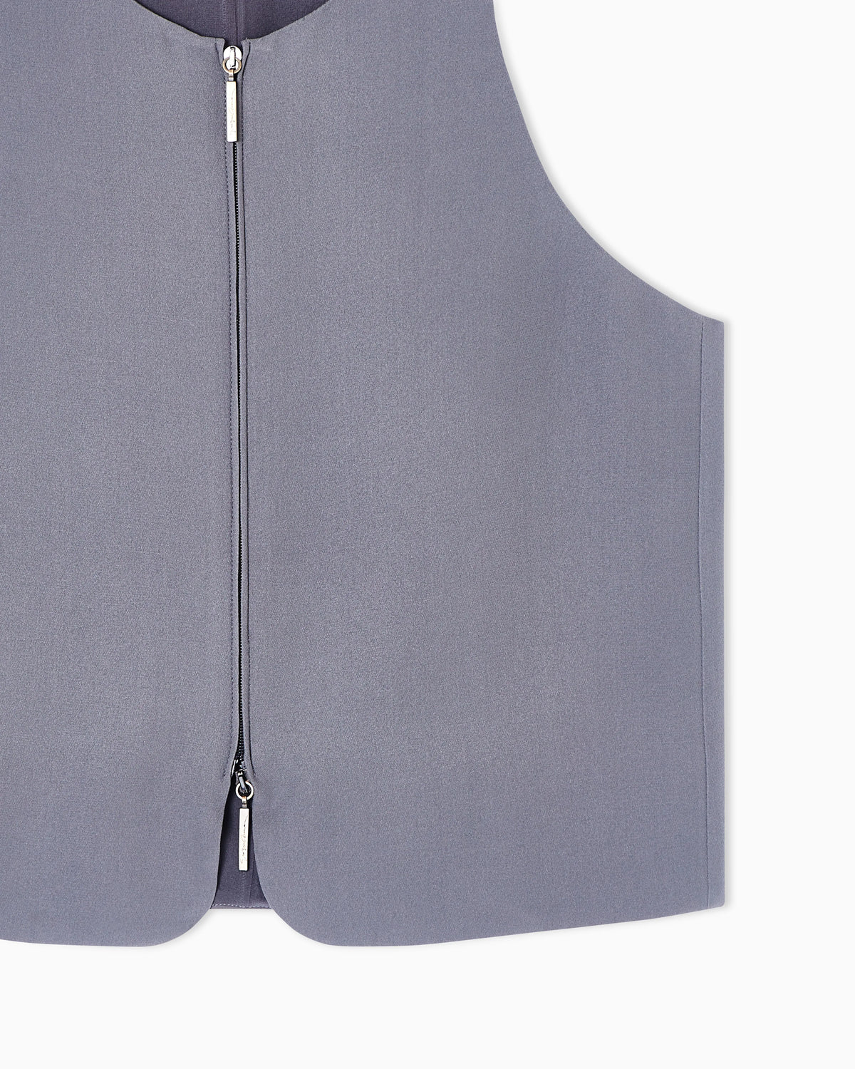 Washed silk crêpe waistcoat