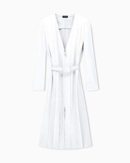 Dress in triple georgette silk with a belt and V-neck