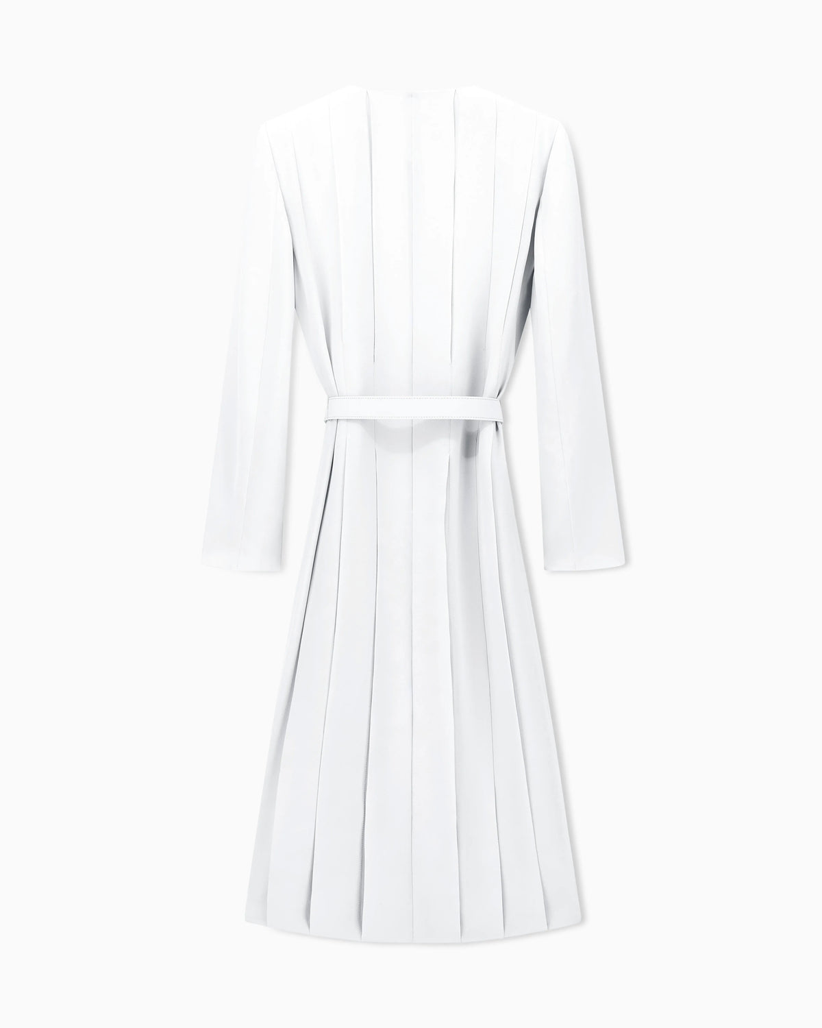 Dress in triple georgette silk with a belt and V-neck