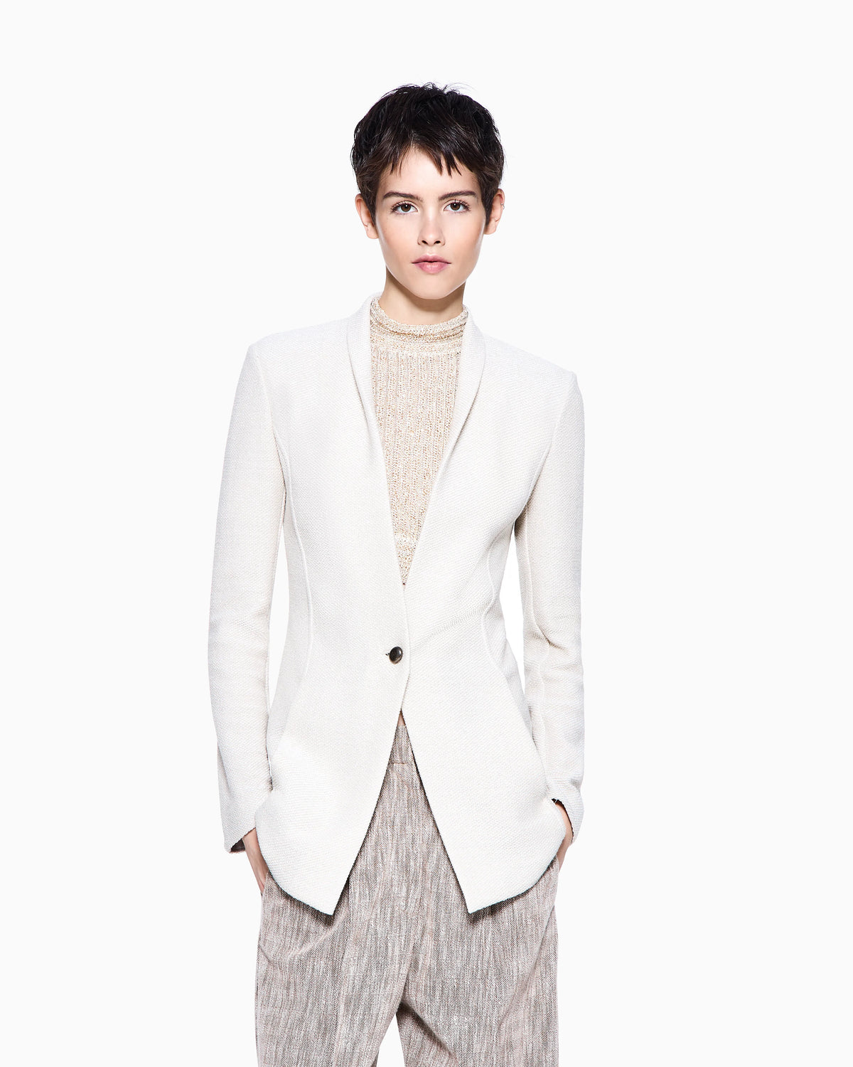 Single-breasted jacket in raffia jersey