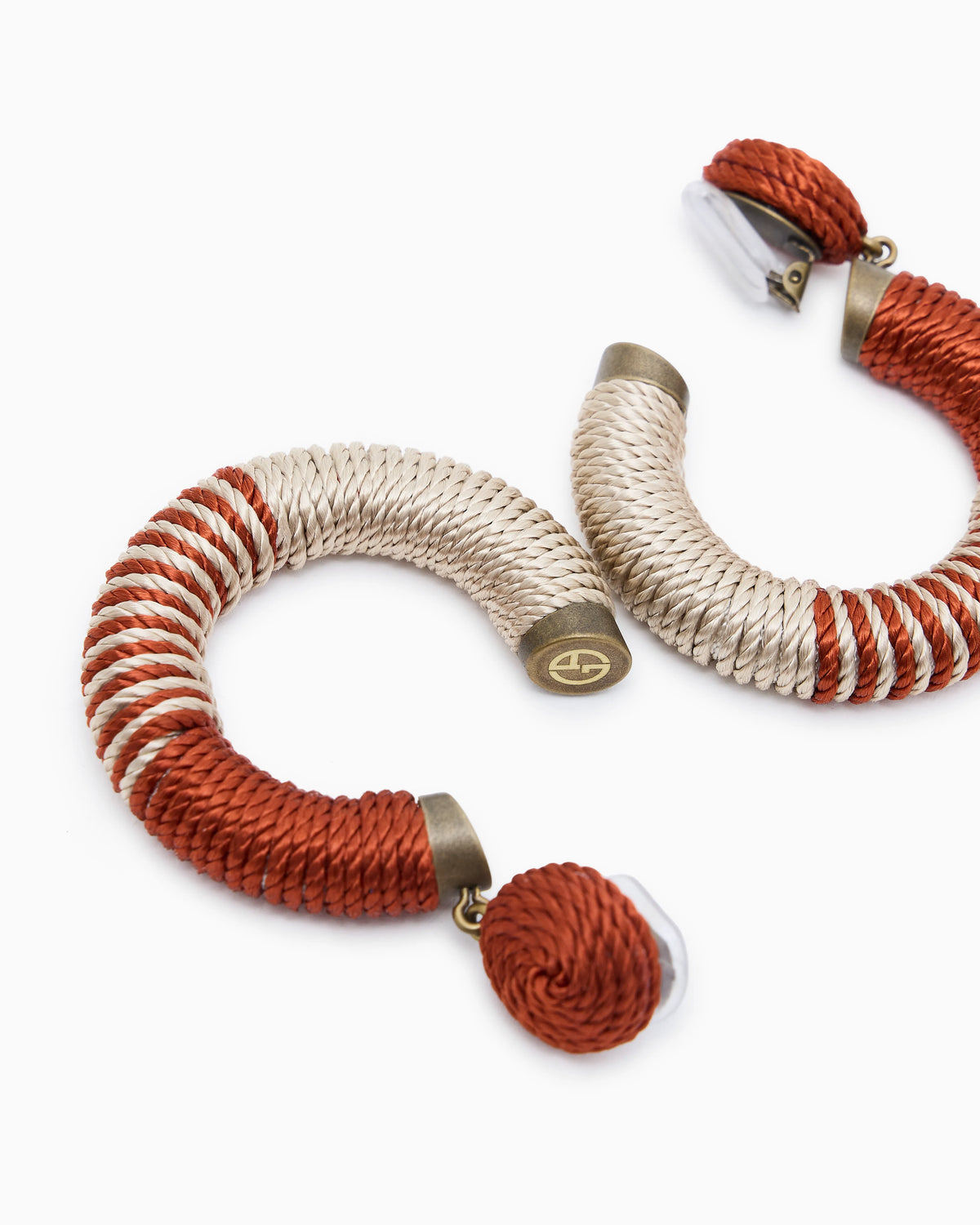 TU