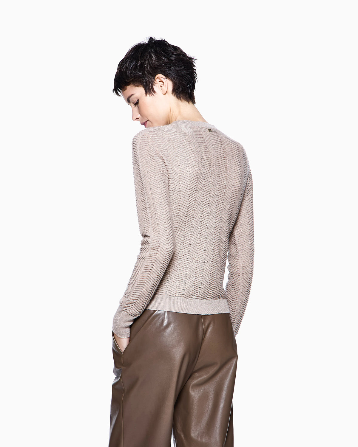 Crew-neck jumper in cashmere and silk chevron