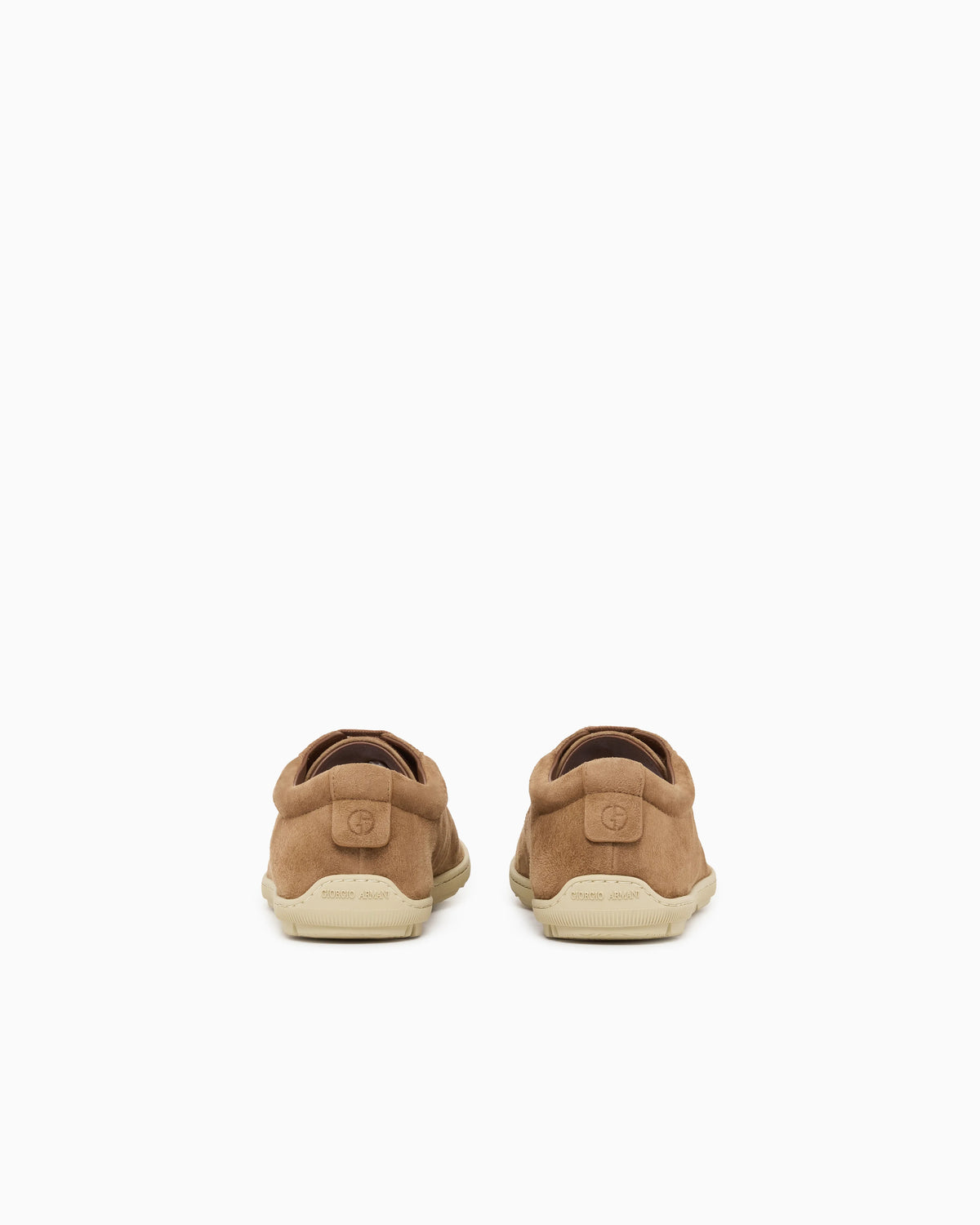 Lace-up sneaker in velour suede with rubber sole