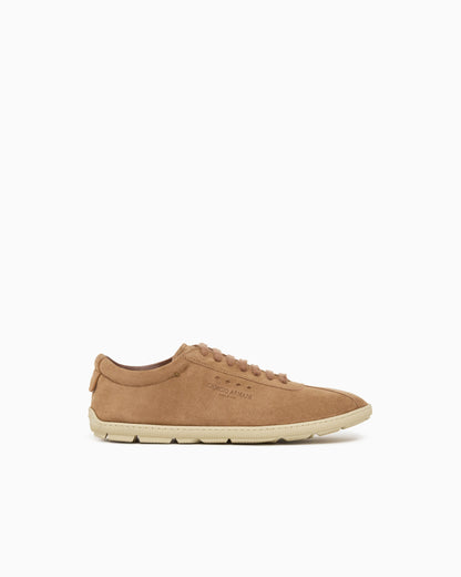 Lace-up sneaker in velour suede with rubber sole