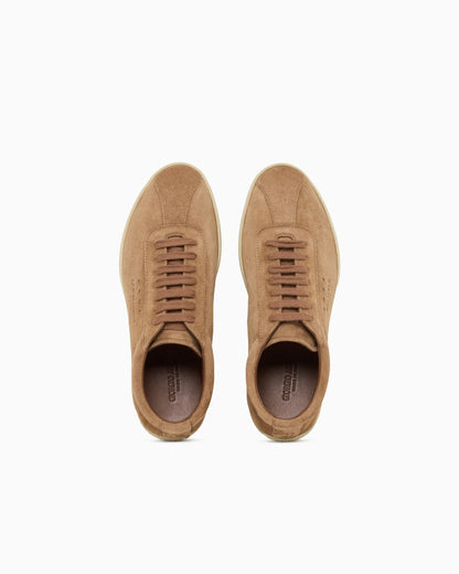 Lace-up sneaker in velour suede with rubber sole