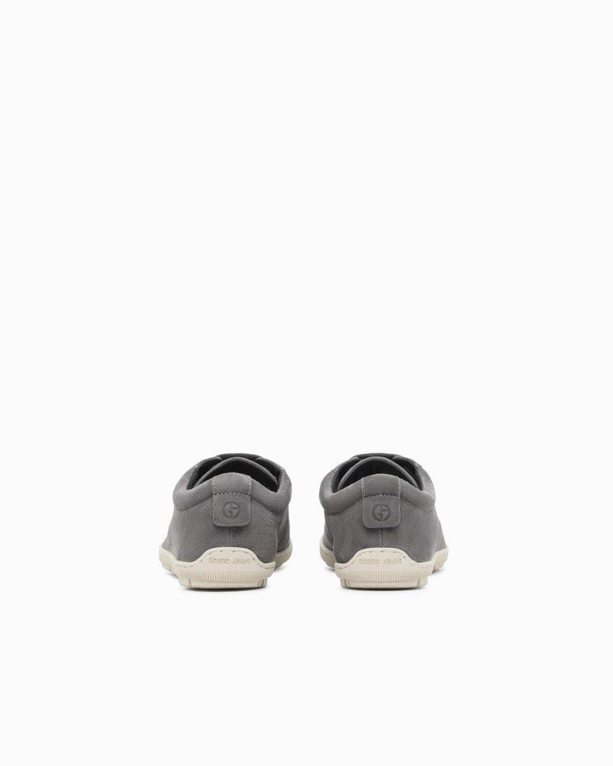 Lace-up sneaker in velour suede with rubber sole