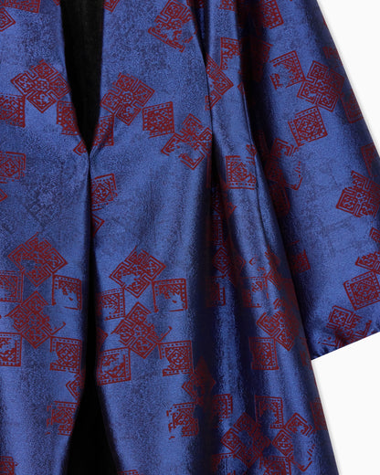 Wool kimono coat with geometric jacquard pattern