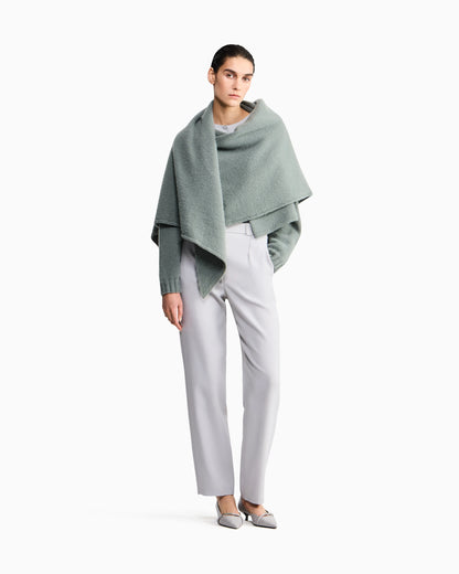Trouser regular fit straight flat front in technical cady