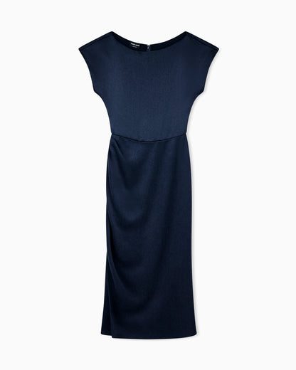 Dress with crew neck in hammered satin and draped shoulder