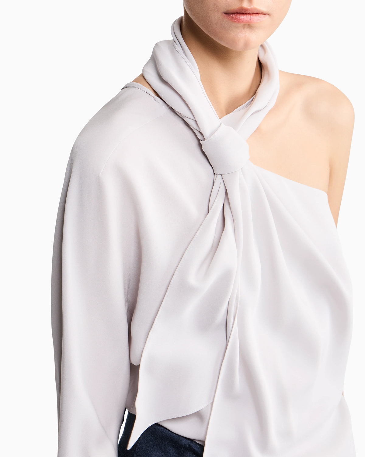 One-shoulder shirt in silk triple georgette with a sash