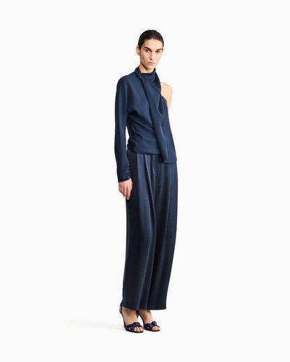 One-shoulder shirt in silk triple georgette with a sash