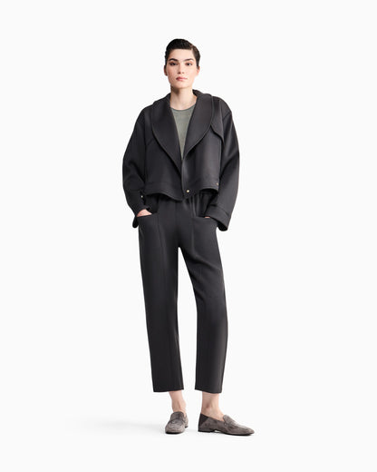 Pull-on trousers in stretch wool with pockets