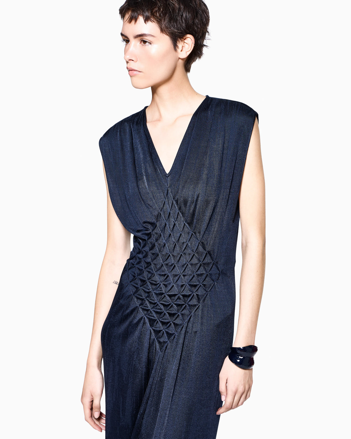 Long dress in viscose jersey with smocked honeycomb detail
