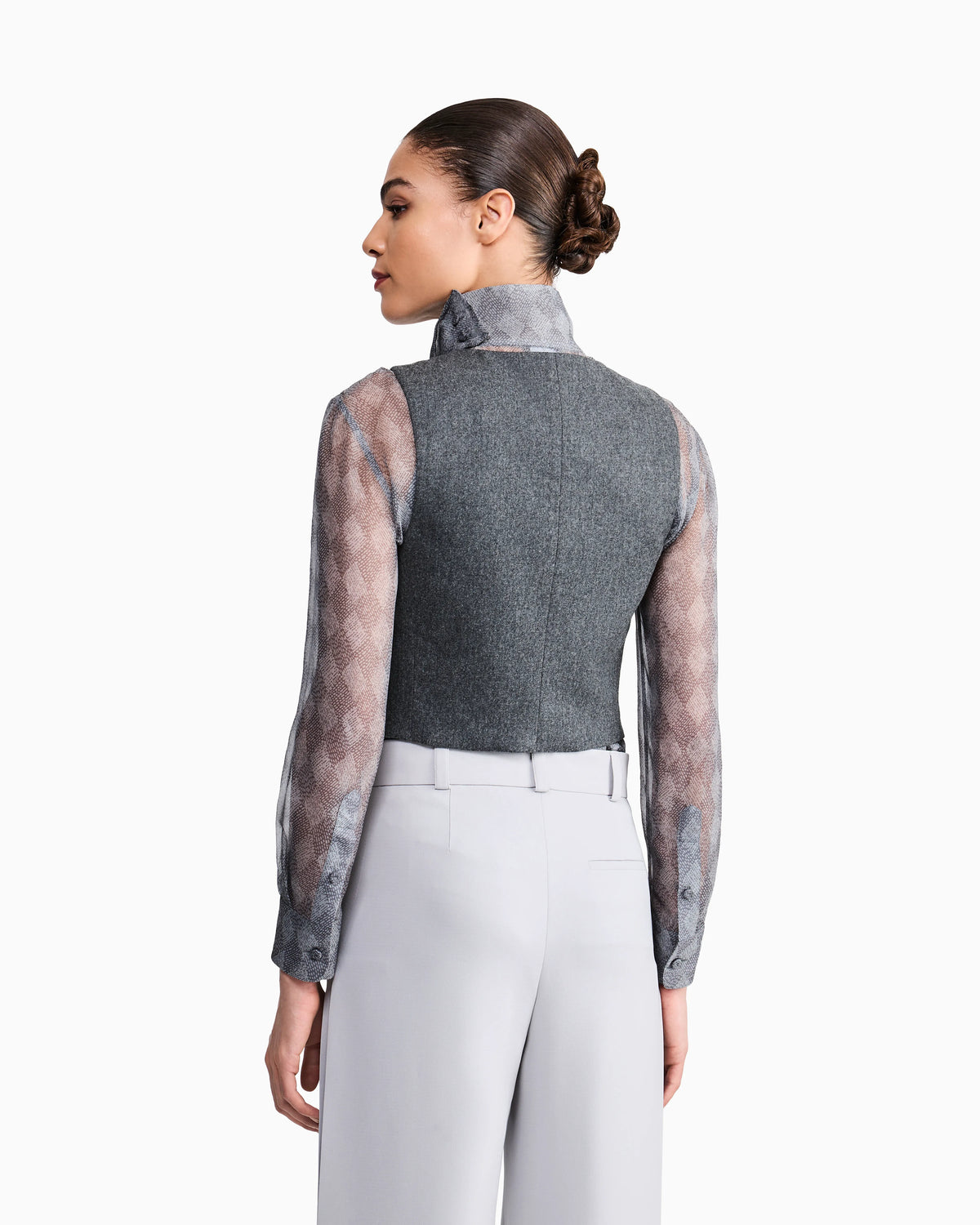 Crew Neck Vest in Wool and Cashmere Flannel with Buttons