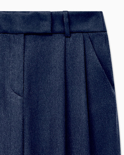 Trouser wide leg with two pleats in hammered satin