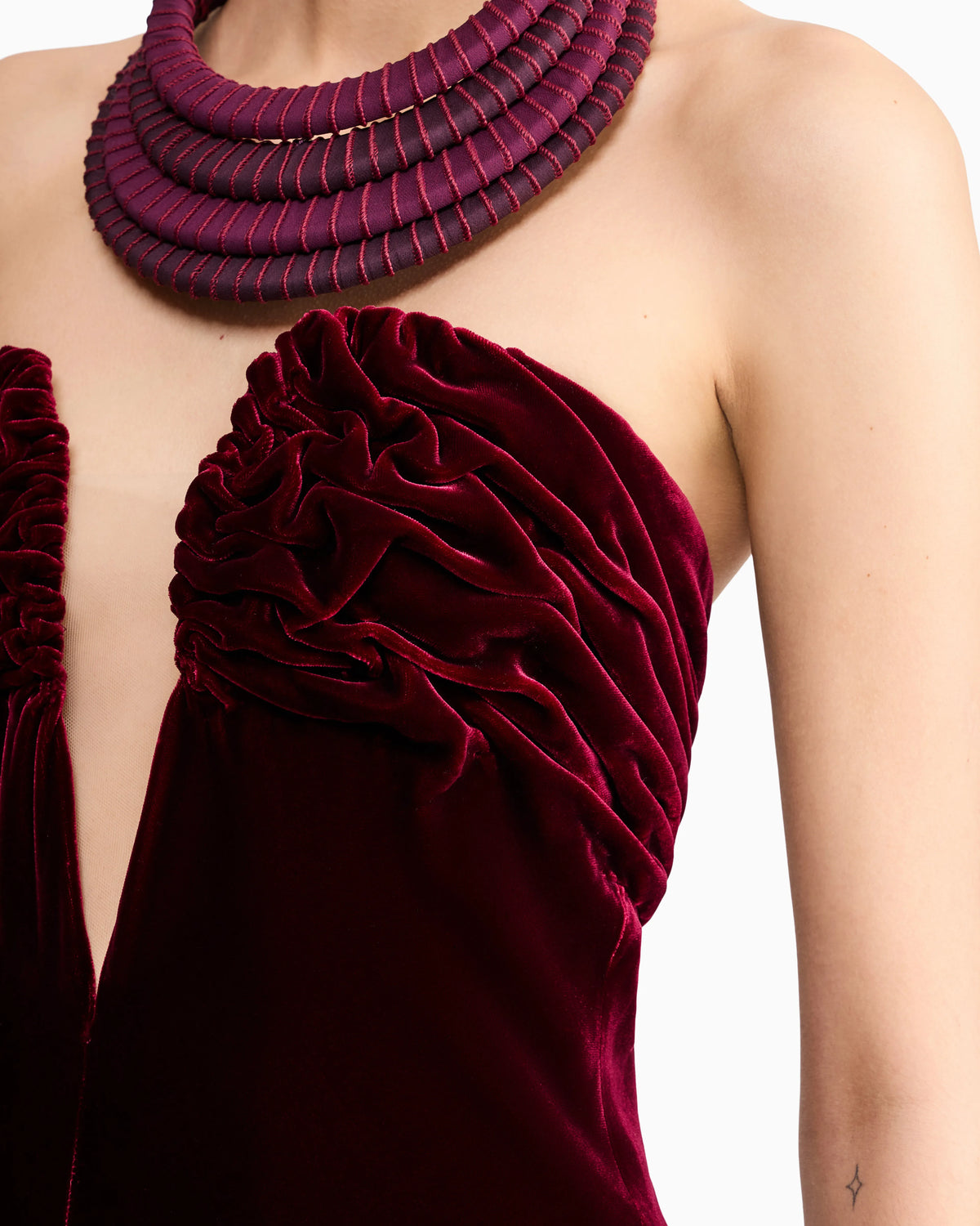 Long bustier dress in silk velvet with illusion tulle