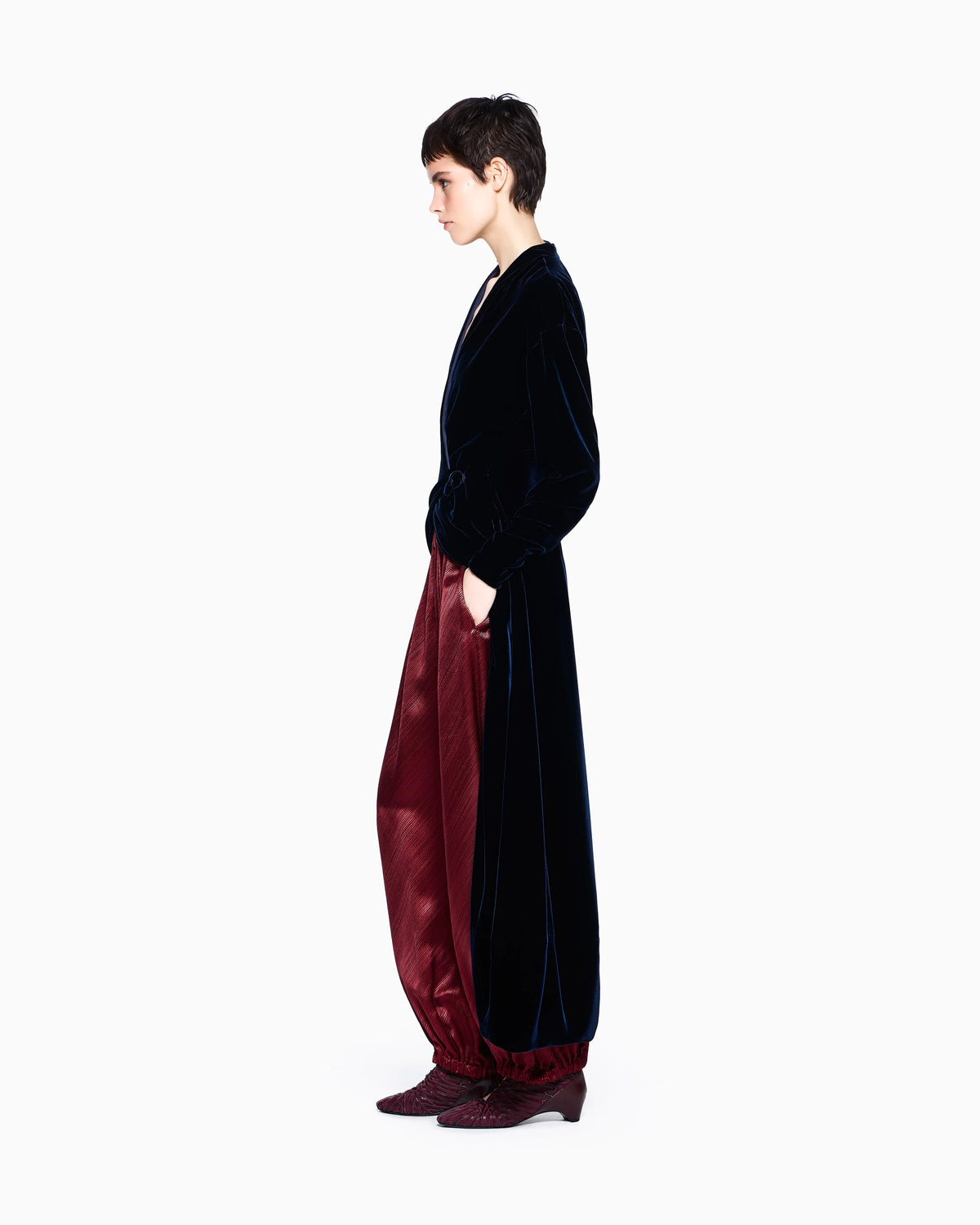 Long wrap dress in viscose and silk velvet