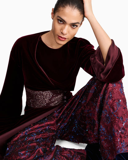 Wide-leg viscose pants with floral embroidery and sequins
