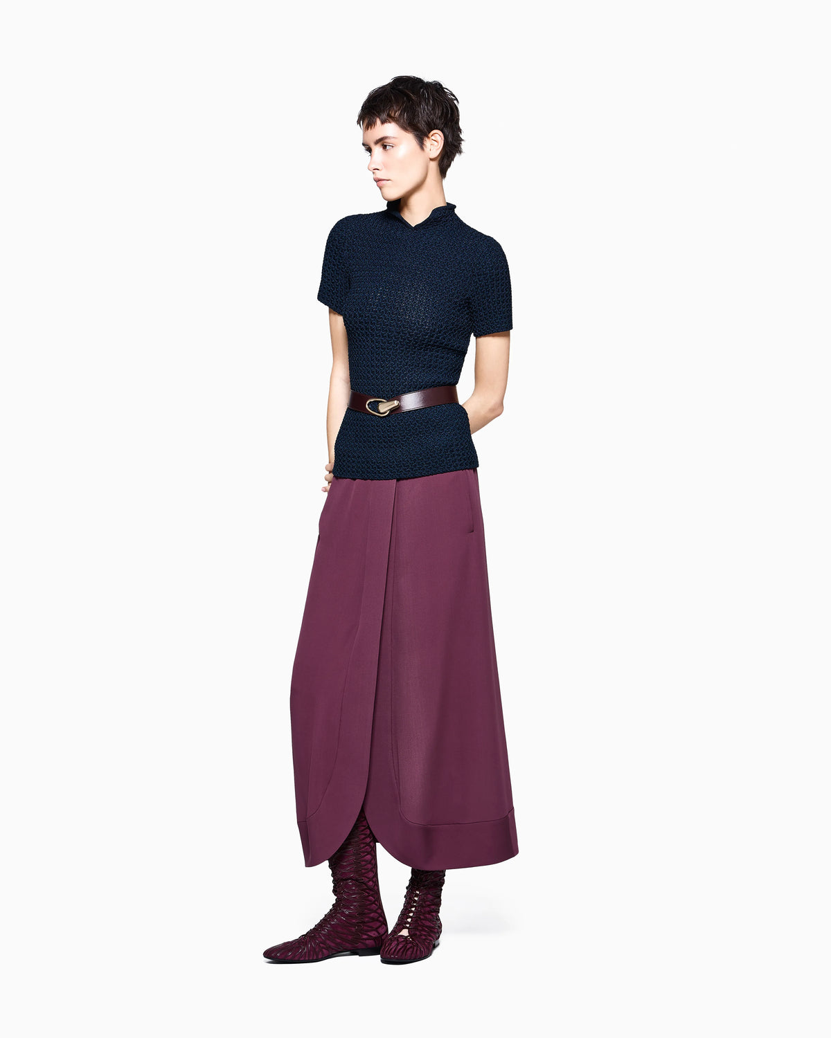 Slim fit short sleeve viscose sweater with honeycomb effect