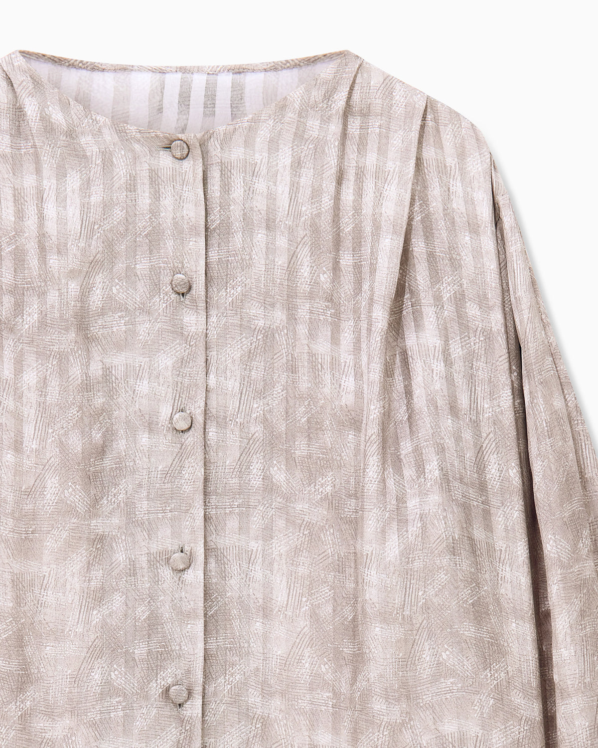 Blouse collarless printed silk shoulder pleats wide stripes