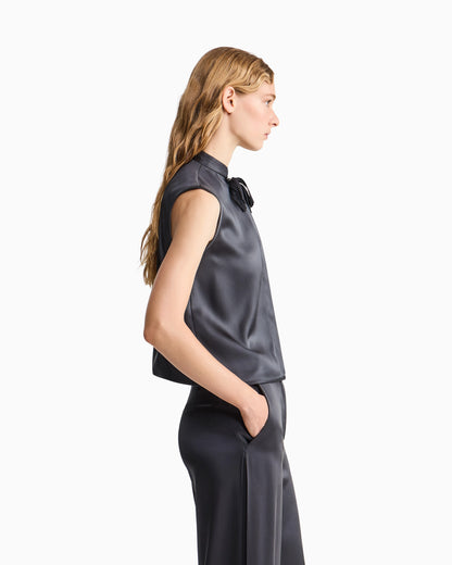 Shirt with sleeveless mandarin collar in double silk satin