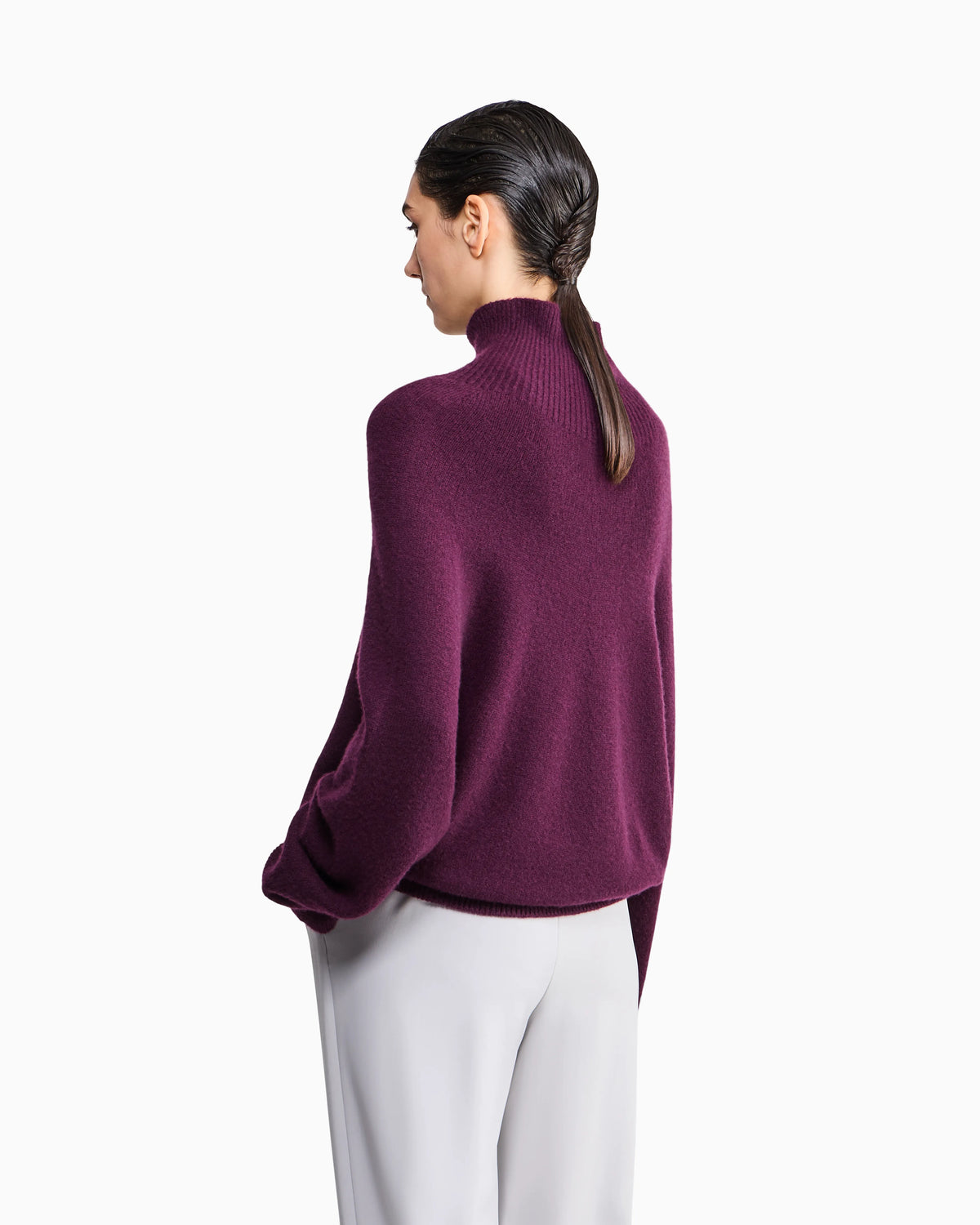 Oversized turtleneck sweater in pure cashmere jersey
