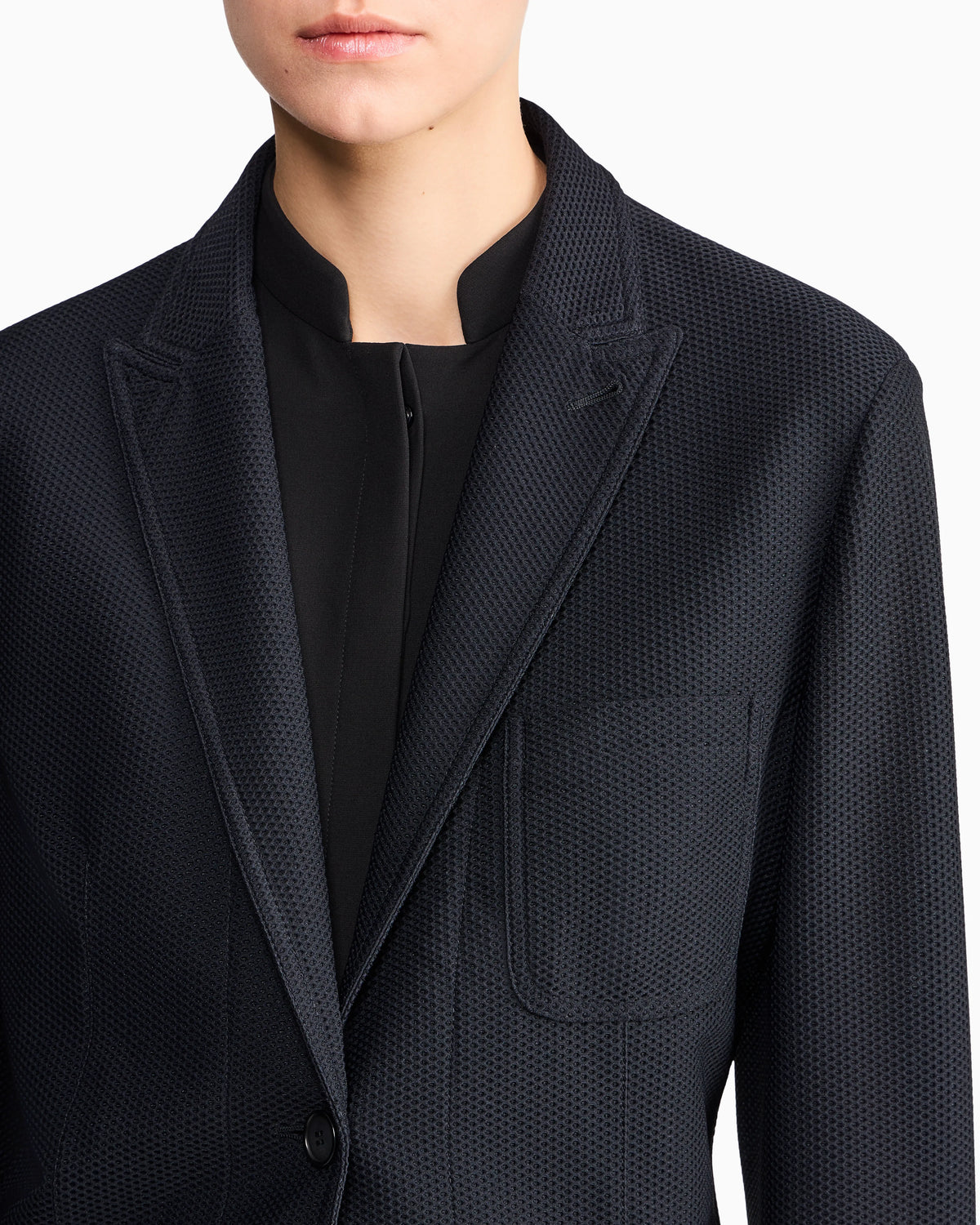 Single-breasted jacket in embossed mesh